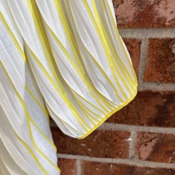 Diane von Furstenberg * Yellow Pleated Peasant 'Keoni' Top Blouse EUC Sz 12 - Picture 9 of 14